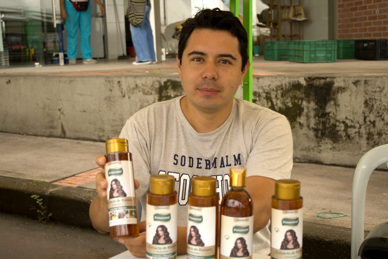 4e1ea383-d8c7-4bc7-a690-2412cc1d1d2d